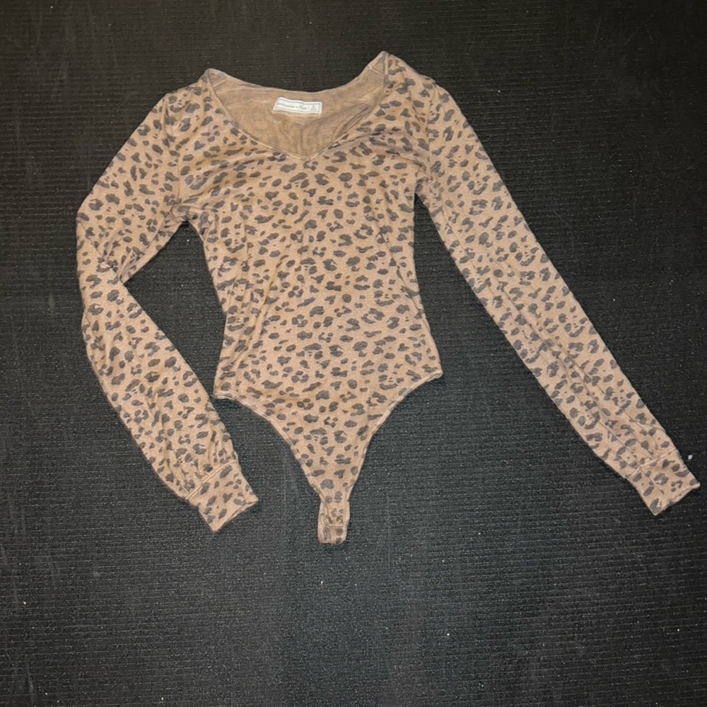 Abercrombie & Fitch Brown Leopard Print Long-Sleeve Bodysuit